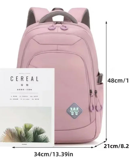 Leichter Schulrucksack mit Rueckenpolster