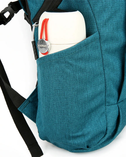 Schlichter Rucksack fuer Uni & Schule Rot
