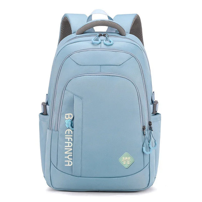 Leichter Schulrucksack mit Rueckenpolster