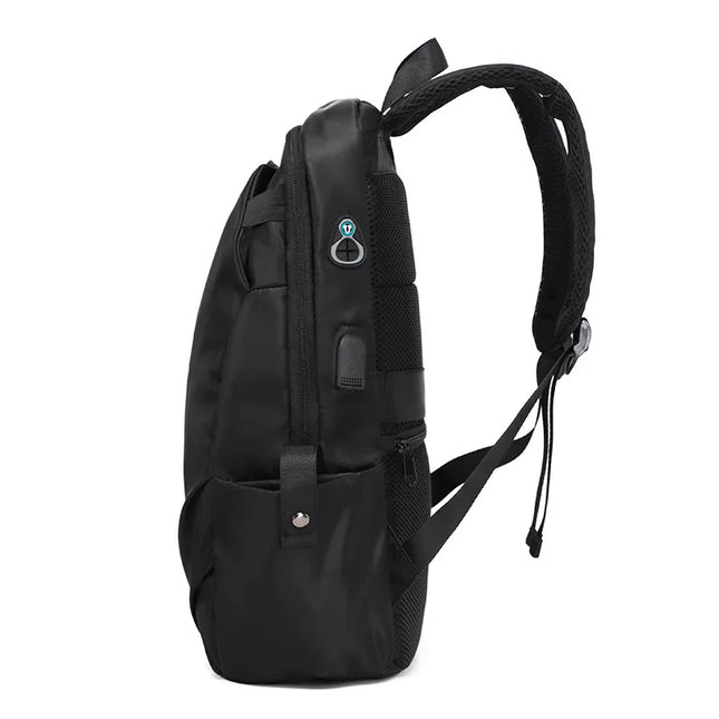Uni Rucksack mit USB-Port, Rot