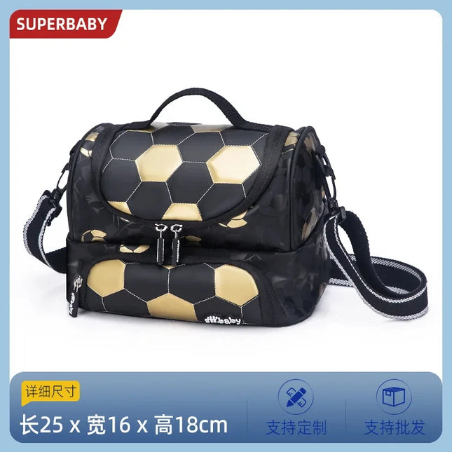 Schulrucksack fuer Jungen mit Fussball-Motiv